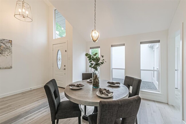 Building Photo - 2314 Silver Sage Dr