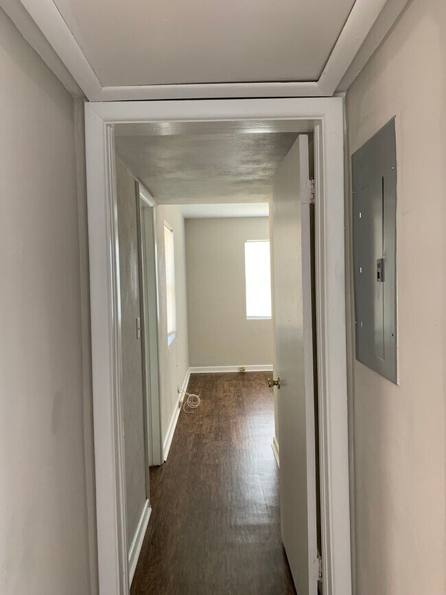 Building Photo - COMING SOON! Spacious 4 Bedroom Single-Family Home - No Carpet