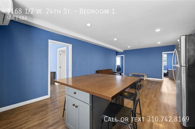 Building Photo - 1168 1/2 W. 24th St.-Bedroom 1