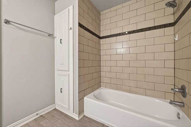 Building Photo - 6631 Wanda Ln