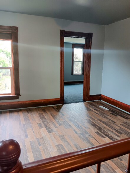 Building Photo - 126 Putnam St SW