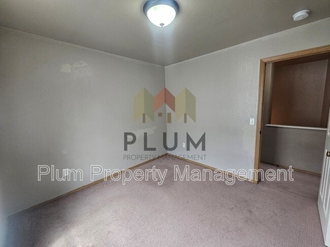 Building Photo - 4571 Potter Park Loop