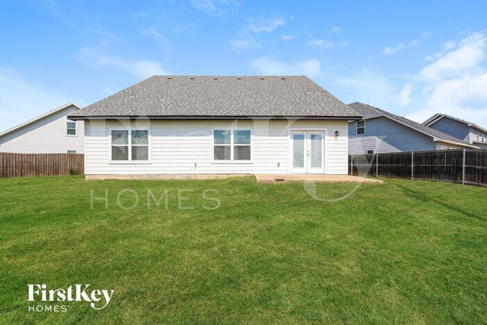 Building Photo - 7332 Parkside Pl Dr