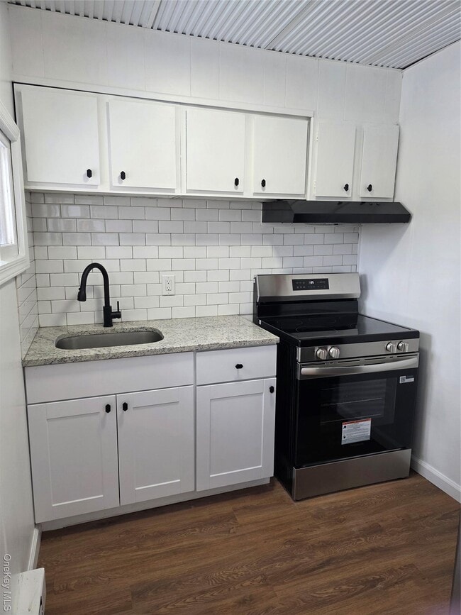 Building Photo - 1265 US-6