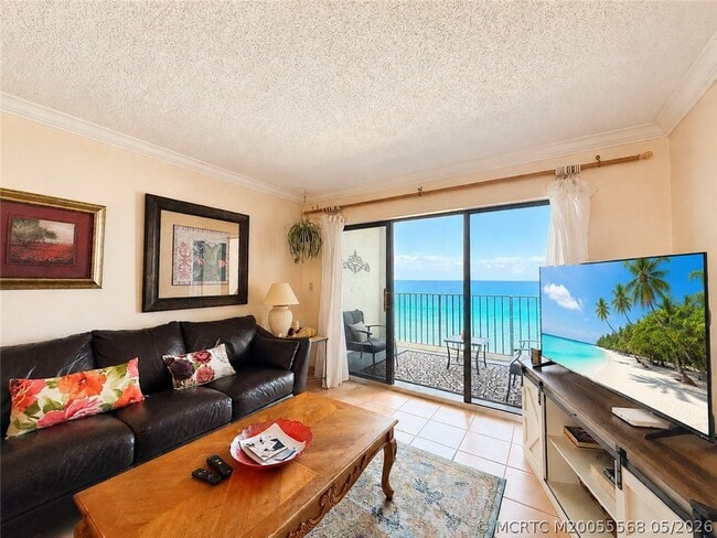 Building Photo - 7440 S Ocean Dr