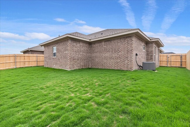 Building Photo - New Duplex in Robinson, Texas | Robinson ISD