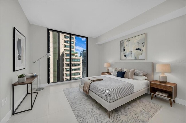 Building Photo - 275 1st Ave S