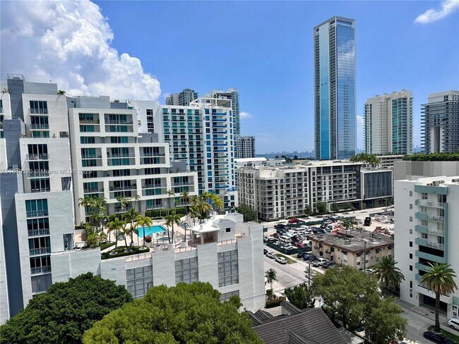 Building Photo - 2275 Biscayne Blvd Blvd