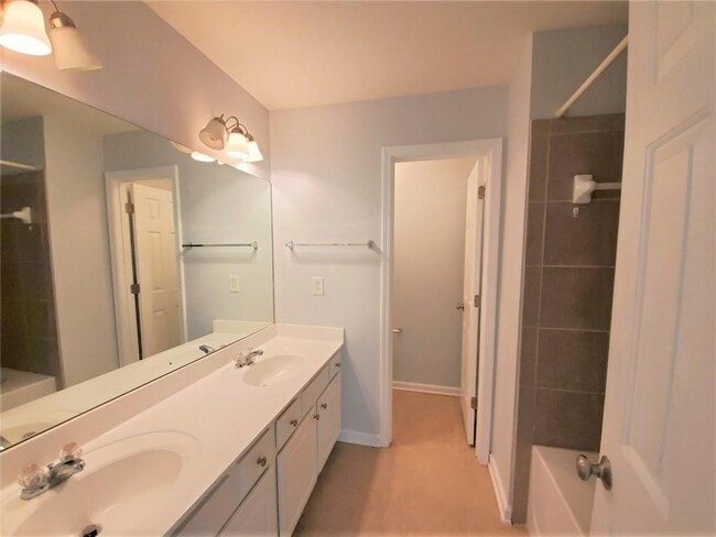 Building Photo - 3641 Postwaite Cir NW