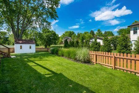 Building Photo - 4601 Parkmoor Dr