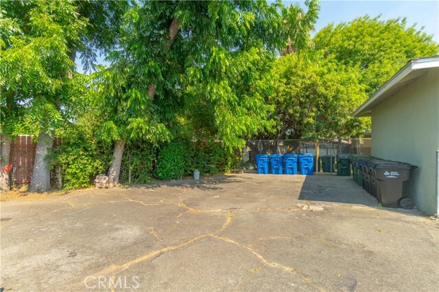 Building Photo - 745 N Currier St