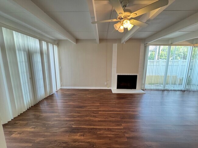 Building Photo - 11500 Rochester Ave