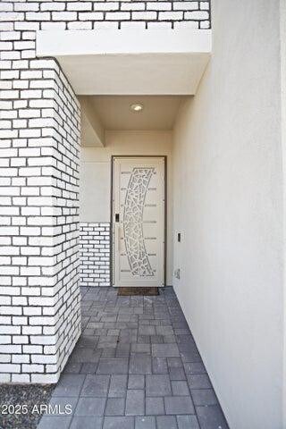 Building Photo - 10549 W Albert Ln