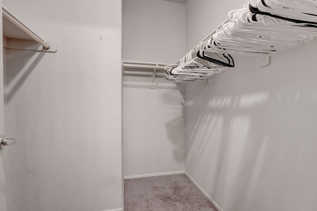 Building Photo - 4735 Ridgeley Ave