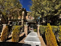 Building Photo - Beautiful Home in Gated Community