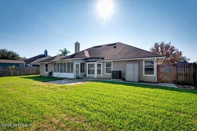 Building Photo - 1676 Trafalgar Ct