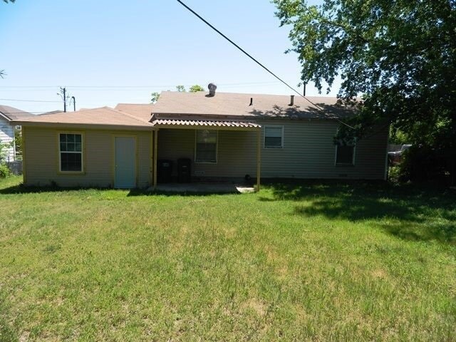Building Photo - 5220 James Ave