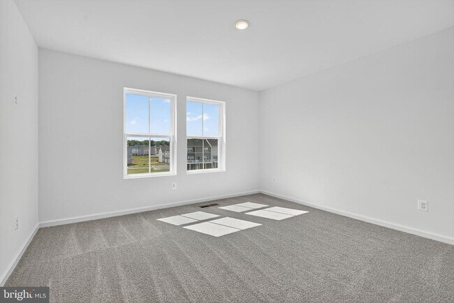 Building Photo - 2604 Cougar Ln
