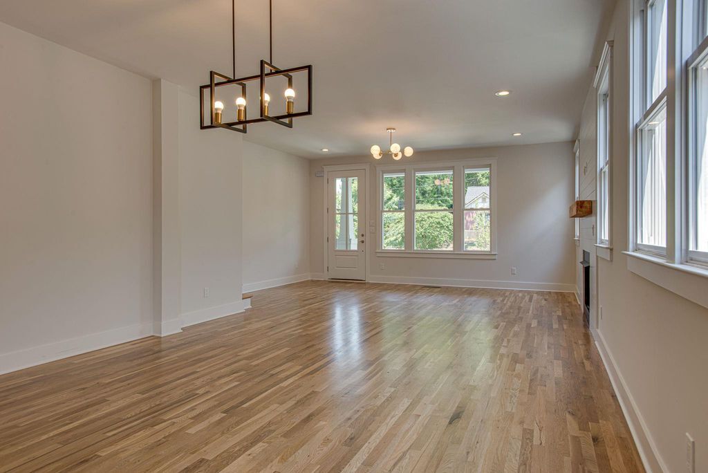 Building Photo - 808 Shelby Ave
