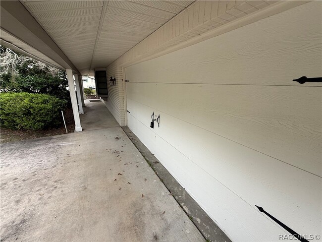 Building Photo - 19 Boxelder Ct