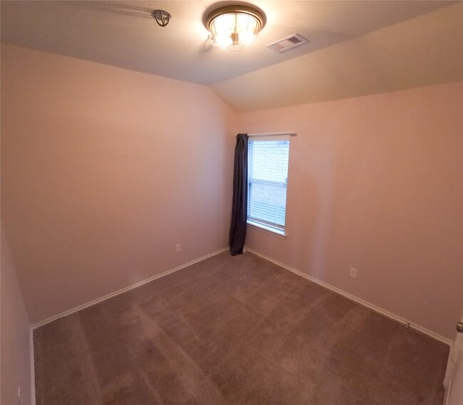 Building Photo - 5515 Savanna Pasture Rd