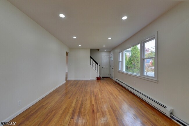 Building Photo - 29 Winifred Dr