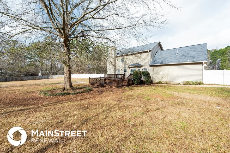 Building Photo - 145 Kelley Way