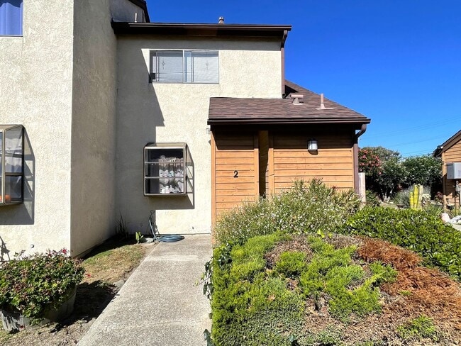 Primary Photo - Two Bedroom Condo on Southside