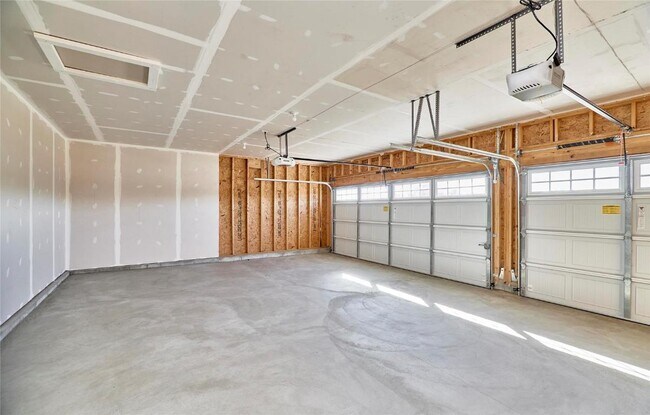 Building Photo - 403 Andrew Joseph Dr