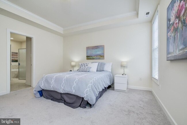 Building Photo - 610 Eden Pl