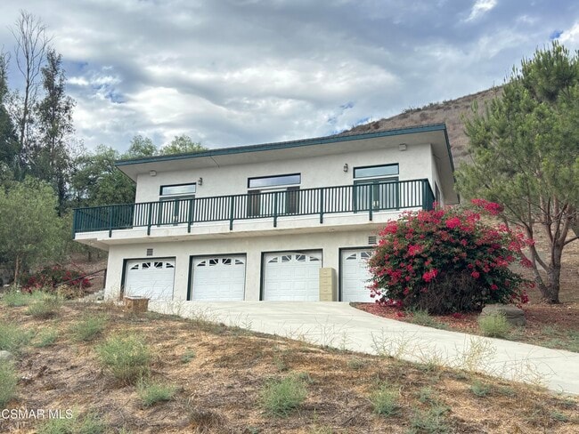 Building Photo - 1577 Tierra Rejada Rd