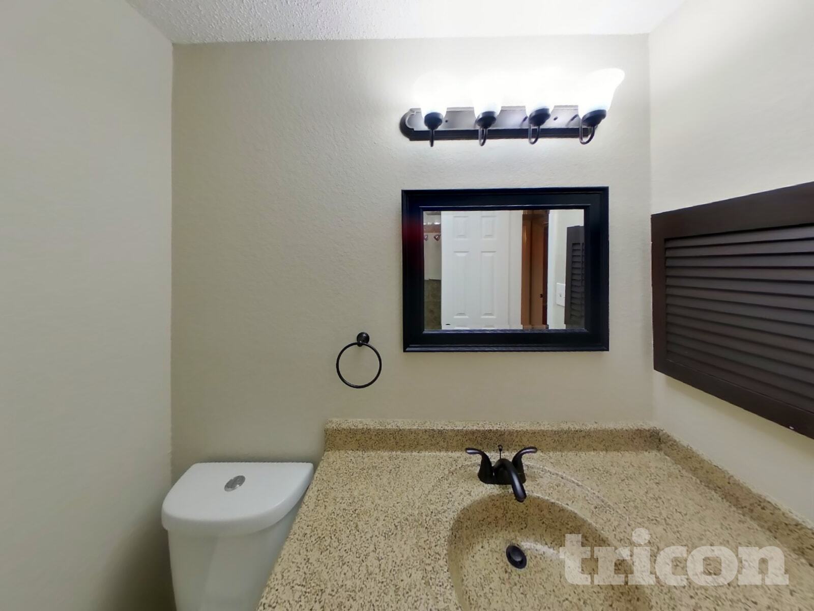 Building Photo - 1424 Savannah St