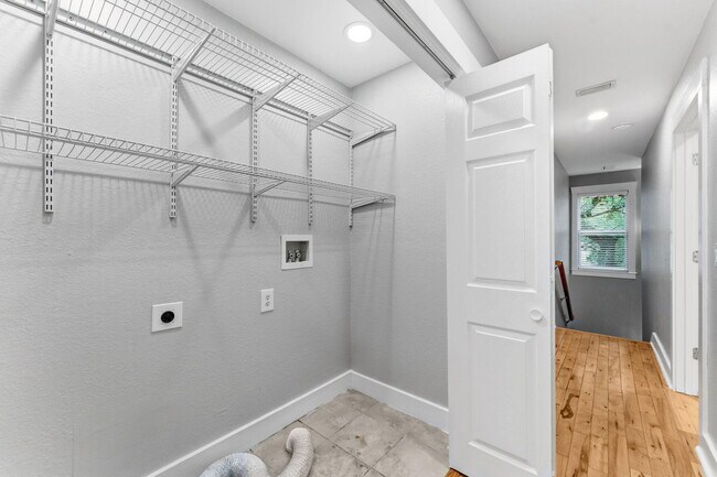 Building Photo - 128 Bay Magnolia Ln