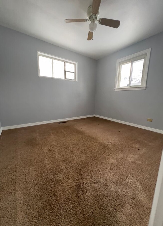 Building Photo - New House For Rent, Must SEE $1500.00