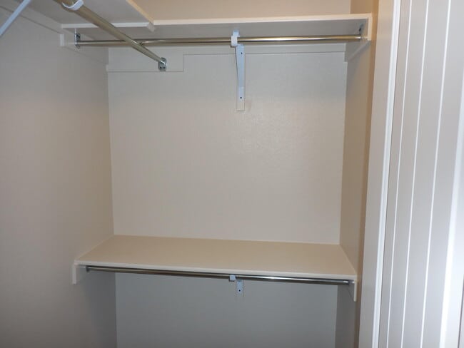 Building Photo - 963 Aircoupe Way