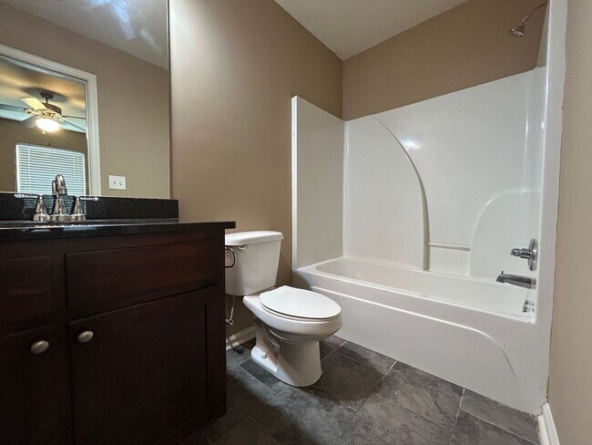 Building Photo - 223 Madison Heights