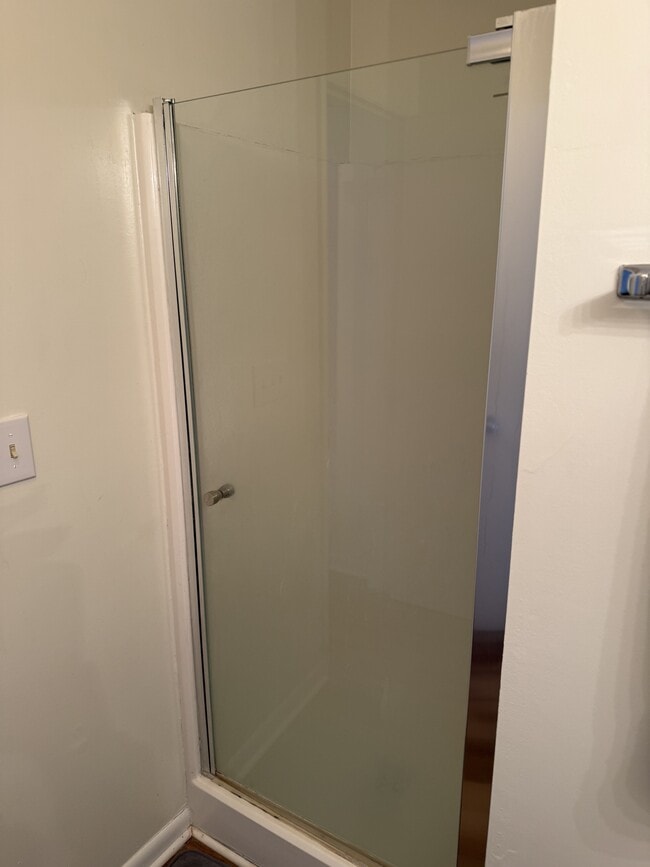 Building Photo - 2503 W Fort Macon Rd