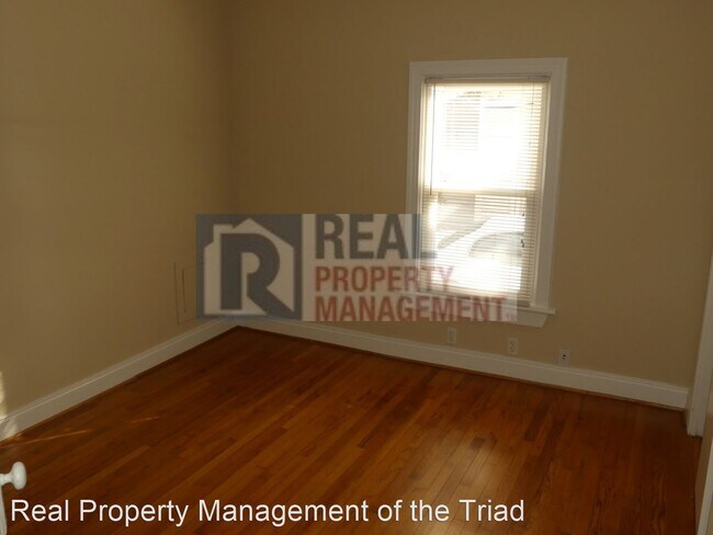 Building Photo - 3 br, 2 bath House - 1912 Walker Avenue