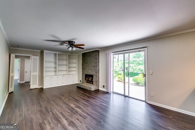 Building Photo - 4342 Riverwood Cir