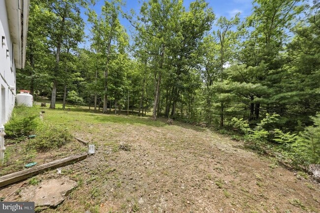 Building Photo - 371 Oak Hill Rd