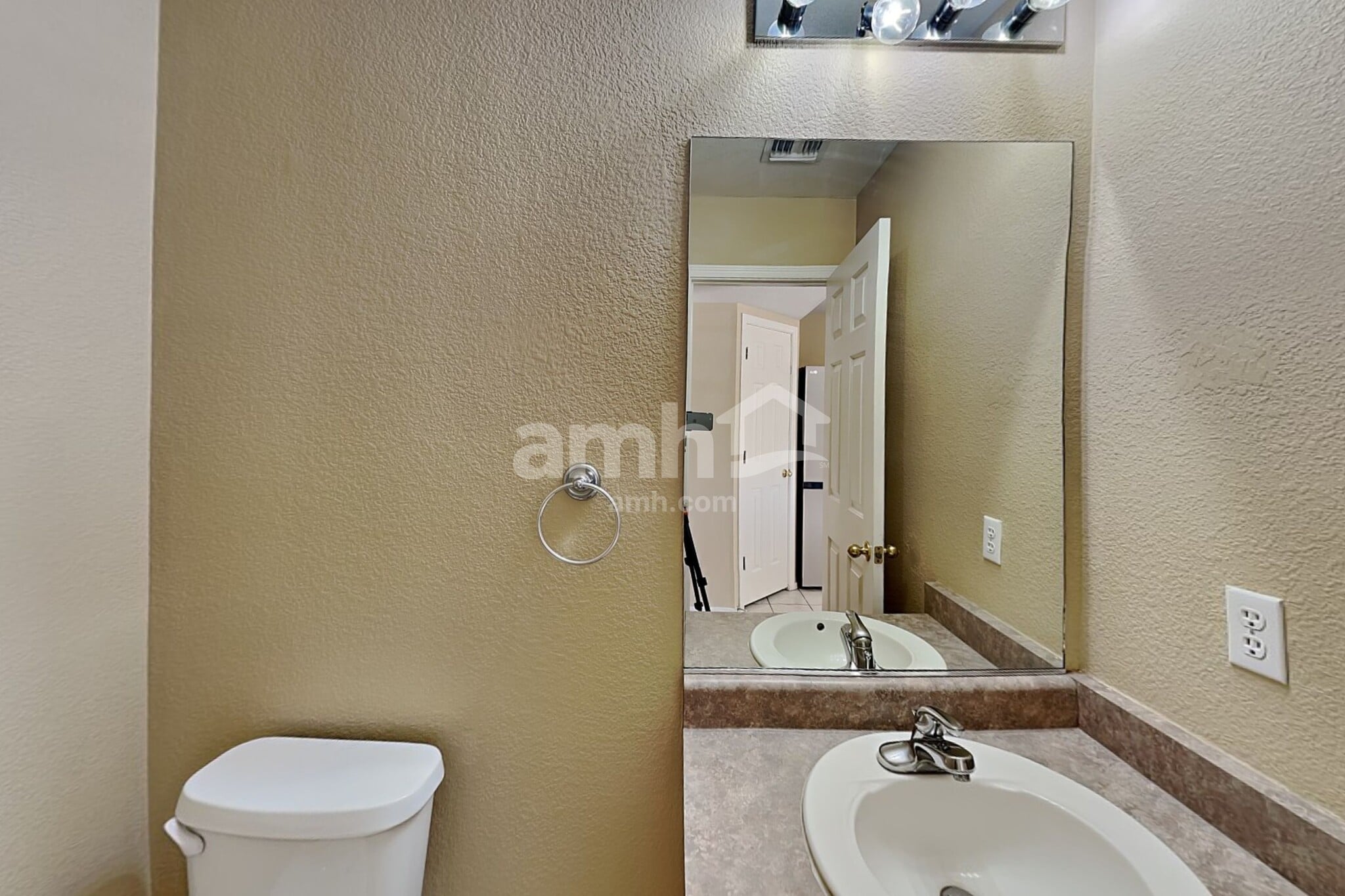 Building Photo - 360 E Atlas Cedar Pl