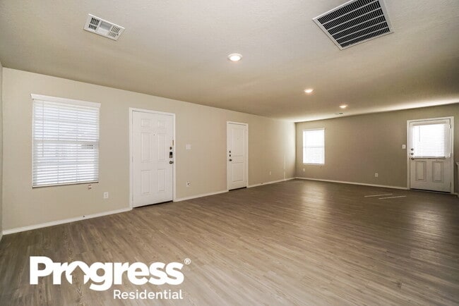 Building Photo - 10518 Varmus Dr