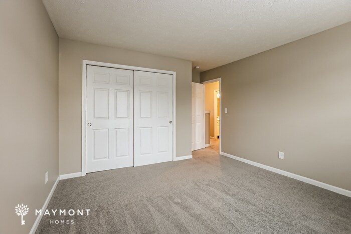 Building Photo - 10440 Wintergreen Way