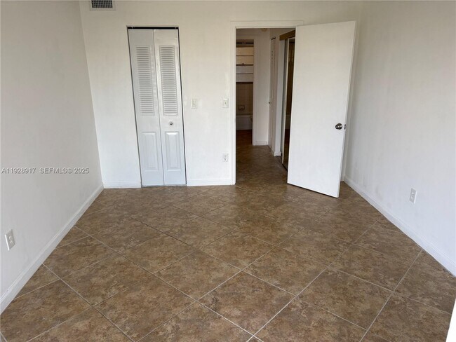 Building Photo - 7747 SW 86th St