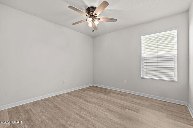 Building Photo - 5545 Lexa Ln