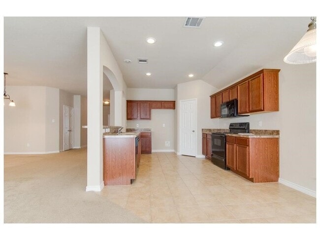 Building Photo - 9117 Nathan Dr