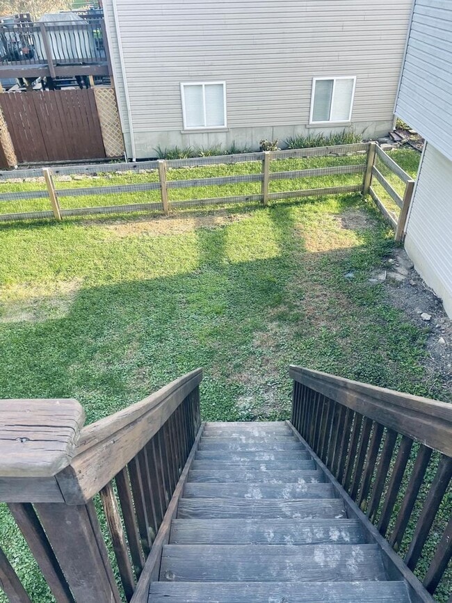 Building Photo - Beautiful 3 Bed, 3 Bath Home in Burlington – Finished Basement, 2-Car Garage & Fenced Yard!