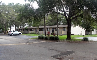 Building Photo - Miguel Place