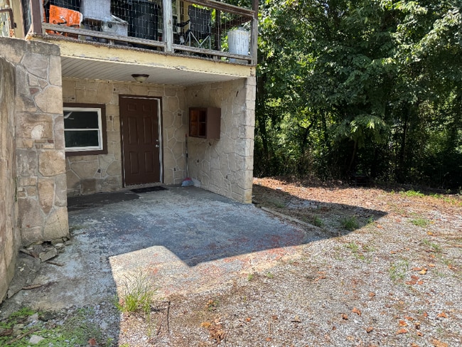 Building Photo - 1143 Indian Gap Cir
