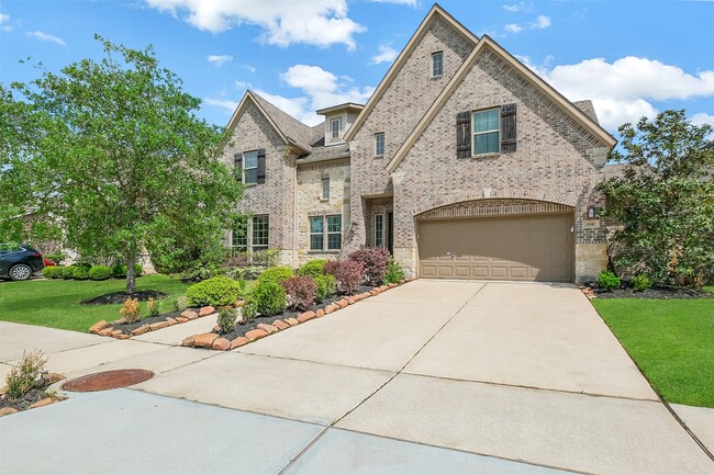 Building Photo - 2610 Orleans Way